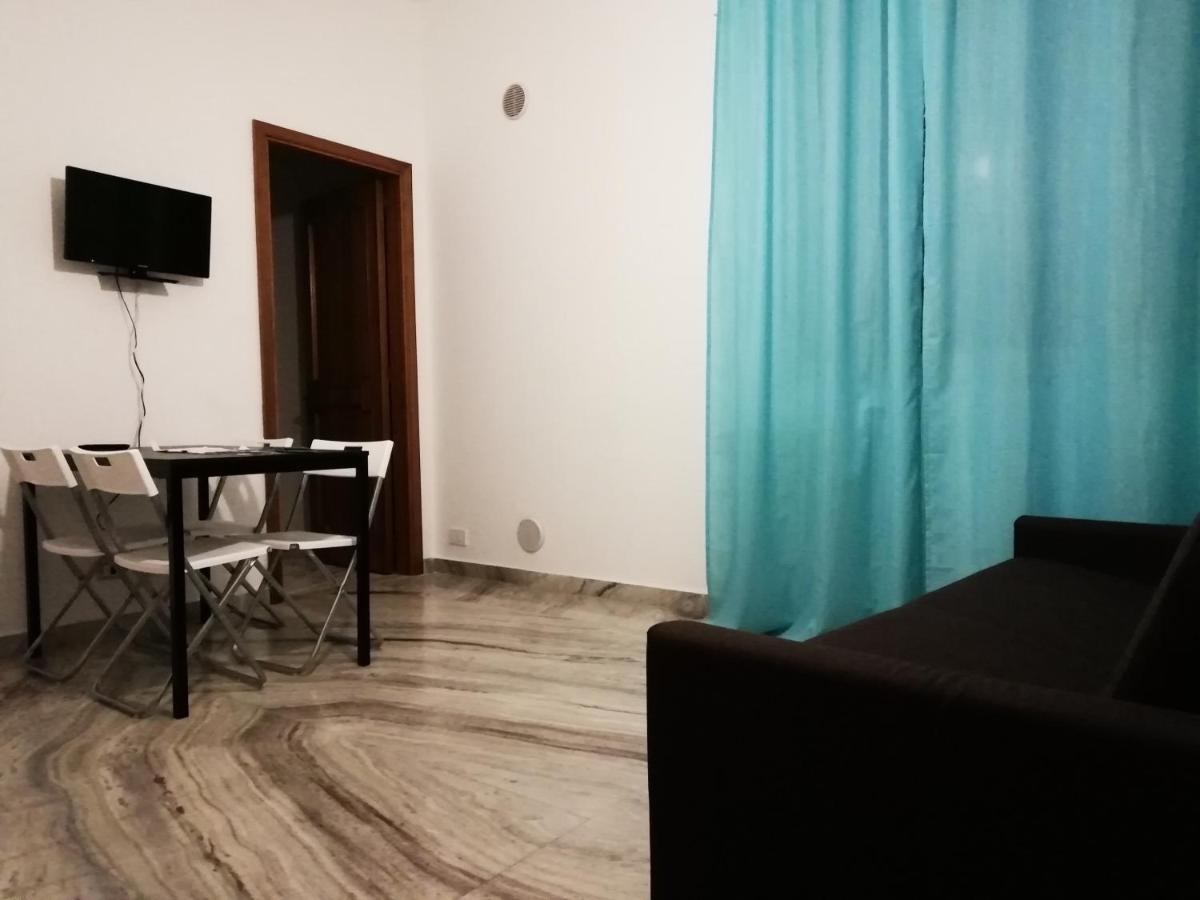 Thomas'S Home - Appartamento A Comiso Εξωτερικό φωτογραφία